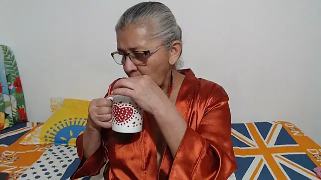 candy mature  online show from March 2026 10:23:01 PM