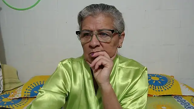 candy mature  online show from February 2026 12:25:02 PM