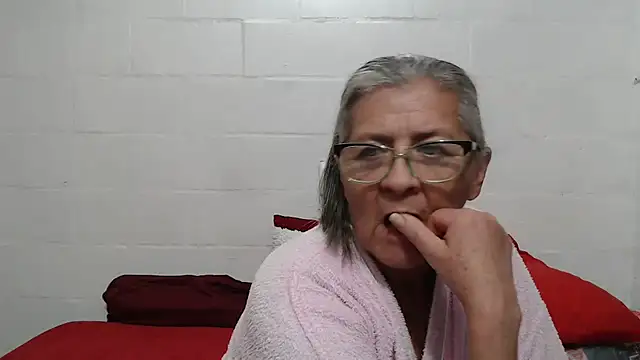 candy mature  online show from October 2025 11:22:02 PM