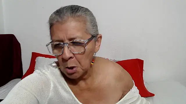 candy mature  online show from May 2026 12:49:02 PM