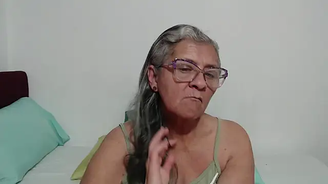 candy mature  online show from March 2026 10:52:01 PM
