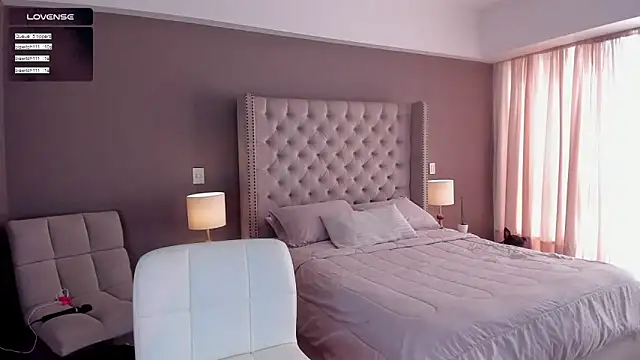 vangie  online show from November 2025 05:06:02 PM