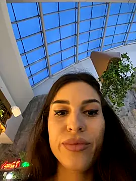 Snapshot of RebecaMur chatting on September 2025 04:40:01 PM RebecaMur online show from September 2025 04:40:01 PM
