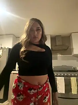 Snapshot of DarianaGuzz chatting on December 2024 07:20:02 AM DarianaGuzz online show from December 2024 07:20:02 AM