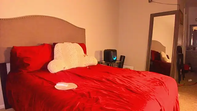 yiauana online show from January 2026 03:13:02 AM