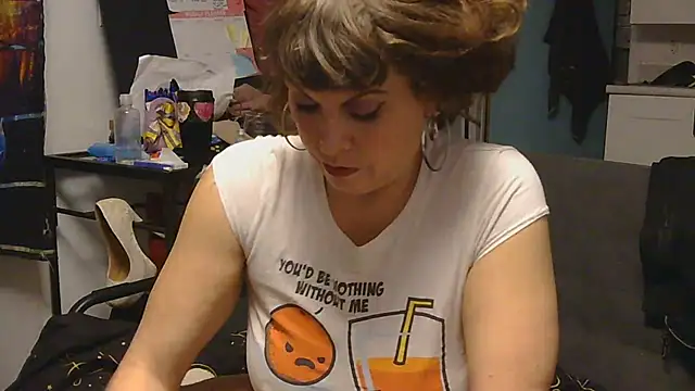 HeyyImHarlowe online show from February 2025 09:29:02 AM