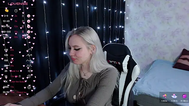 VikaPowers online show from February 2025 06:45:02 PM