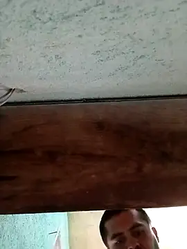 Snapshot of crowten chatting on November 2025 05:40:01 PM crowten online show from November 2025 05:40:01 PM