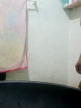 Snapshot of crowten chatting on February 2025 06:29:02 AM crowten online show from February 2025 06:29:02 AM