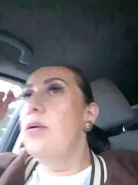 AvaLloyd online show from March 2025 03:18:02 PM