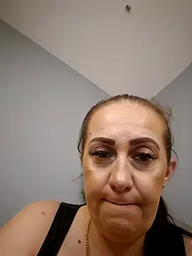 AvaLloyd online show from March 2025 03:23:02 AM