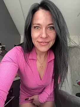 CuteNata online show from April 2026 12:06:02 PM