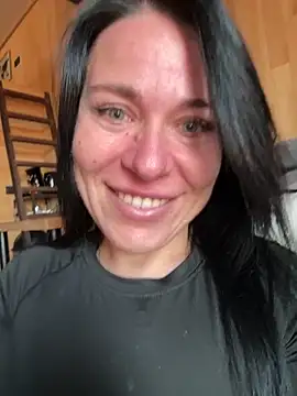 Snapshot of CuteNata chatting on November 2025 11:11:02 AM CuteNata online show from November 2025 11:11:02 AM