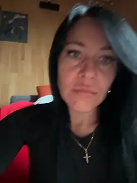 Snapshot of CuteNata chatting on October 2025 10:46:01 AM CuteNata online show from October 2025 10:46:01 AM