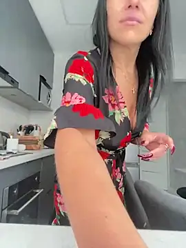 Snapshot of CuteNata chatting on October 2025 11:34:02 AM CuteNata online show from October 2025 11:34:02 AM