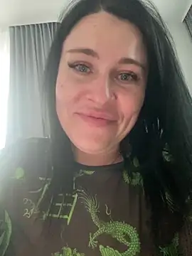 Snapshot of CuteNata chatting on March 2025 03:01:01 PM CuteNata online show from March 2025 03:01:01 PM