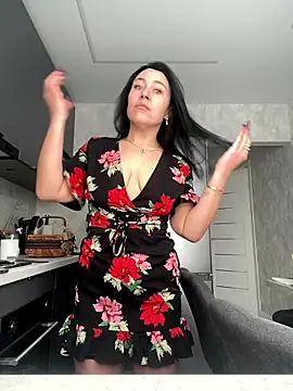 Snapshot of CuteNata chatting on January 2026 10:33:02 AM CuteNata online show from January 2026 10:33:02 AM