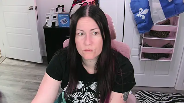 gennyrock online show from July 2026 12:17:02 PM