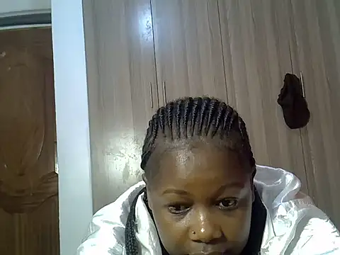 Snapshot of freaky_juicy chatting on November 2025 08:35:02 PM freaky juicy online show from November 2025 08:35:02 PM