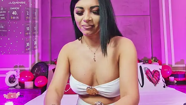 EmilyColle  online show from February 2025 05:03:02 AM