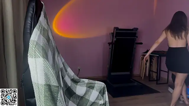 Snapshot of Ameliia_castro chatting on November 2025 04:00:01 PM Ameliia castro online show from November 2025 04:00:01 PM