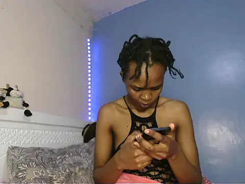 cyberbunnie online show from October 2025 07:37:01 PM