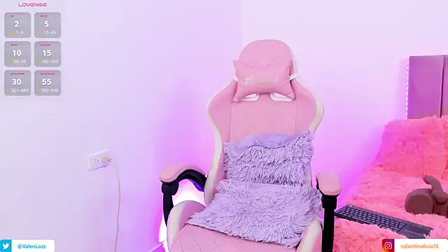 catty 20 online show from March 2025 07:05:02 PM