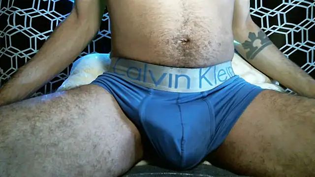 Sir-meltsclearrockzalot online show from March 2026 03:56:02 PM