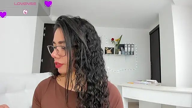 susana monroy online show from February 2026 06:20:02 PM