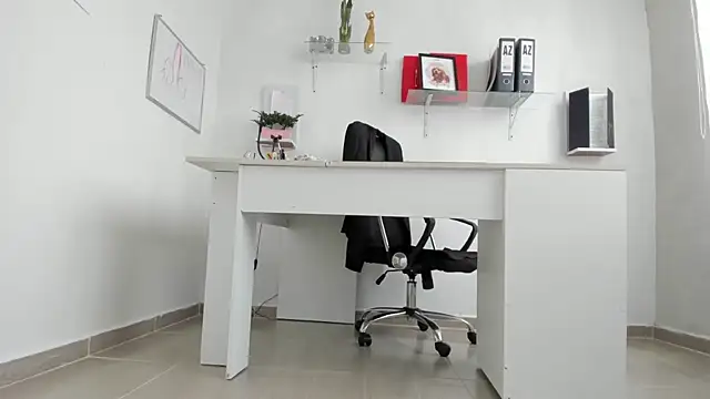 susana monroy online show from November 2025 04:18:02 PM