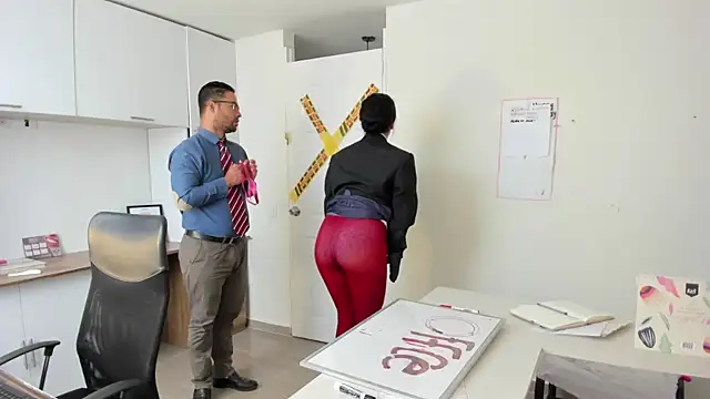 susana monroy online show from November 2025 06:51:02 PM