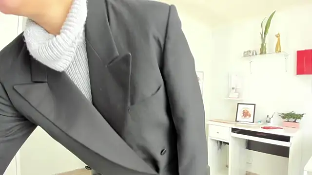 susana monroy online show from November 2025 07:02:02 PM