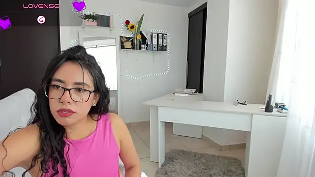 susana monroy online show from March 2026 07:18:02 PM
