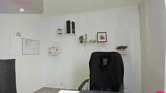 susana monroy online show from October 2025 05:57:02 PM