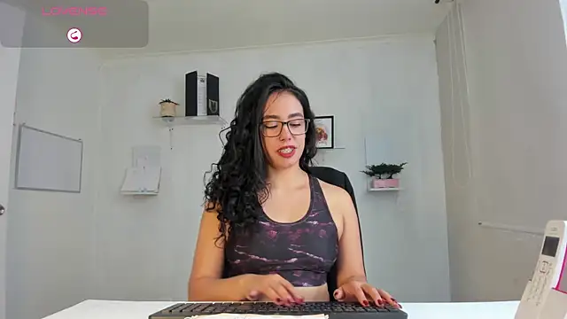 susana monroy online show from September 2025 08:05:01 PM