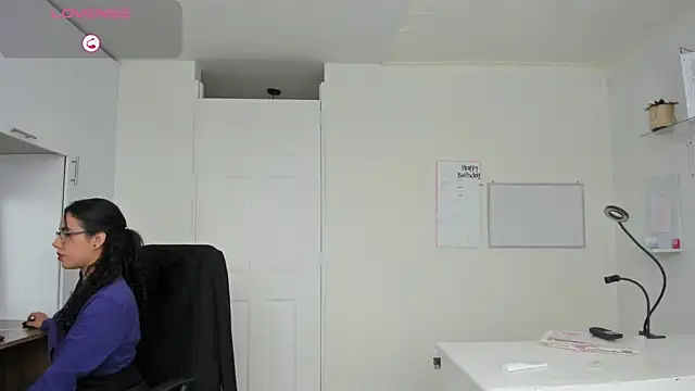 susana monroy online show from October 2025 06:52:01 PM