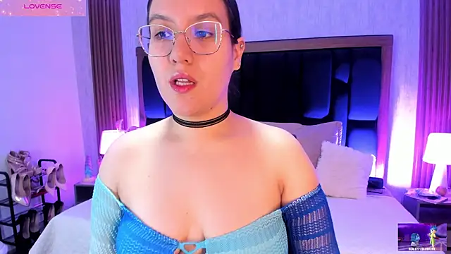 sweet--emily online show from October 2025 04:54:01 AM