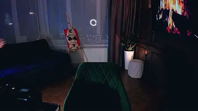 Love Lines online show from March 2026 12:11:01 AM