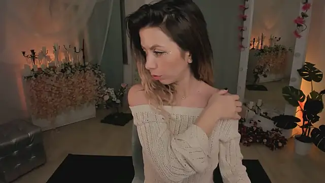 Snapshot of Love_Lines chatting on March 2025 02:36:01 AM Love Lines online show from March 2025 02:36:01 AM