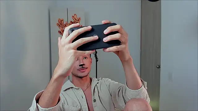 Snapshot of dimitri_targaryen chatting on December 2024 02:23:01 AM dimitri targaryen online show from December 2024 02:23:01 AM