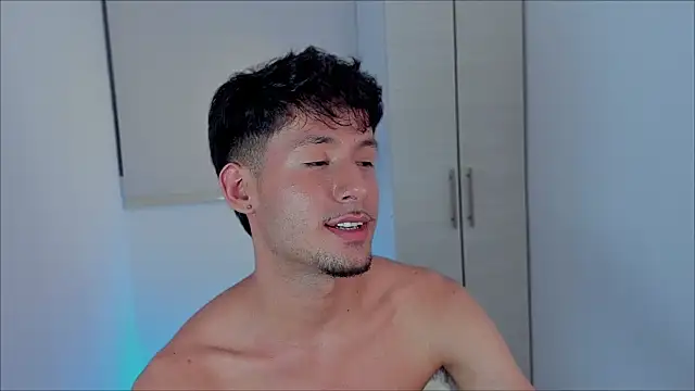 Snapshot of dimitri_targaryen chatting on December 2024 05:47:01 AM dimitri targaryen online show from December 2024 05:47:01 AM