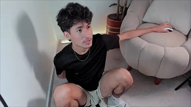 Snapshot of dimitri_targaryen chatting on March 2025 02:33:01 AM dimitri targaryen online show from March 2025 02:33:01 AM