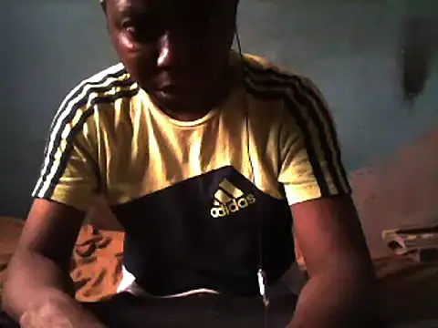 Snapshot of little__joy chatting on February 2025 03:26:01 PM little  joy online show from February 2025 03:26:01 PM