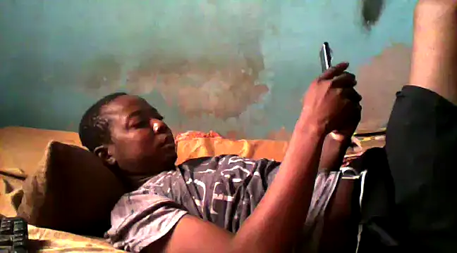 Snapshot of little__joy chatting on February 2025 01:11:01 PM little  joy online show from February 2025 01:11:01 PM