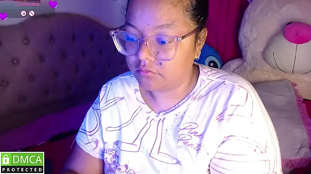 KittyHot20 online show from October 2025 04:08:01 PM