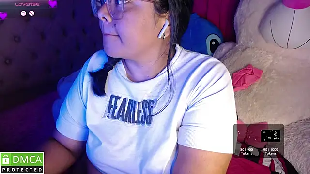 KittyHot20 online show from October 2025 04:13:02 AM