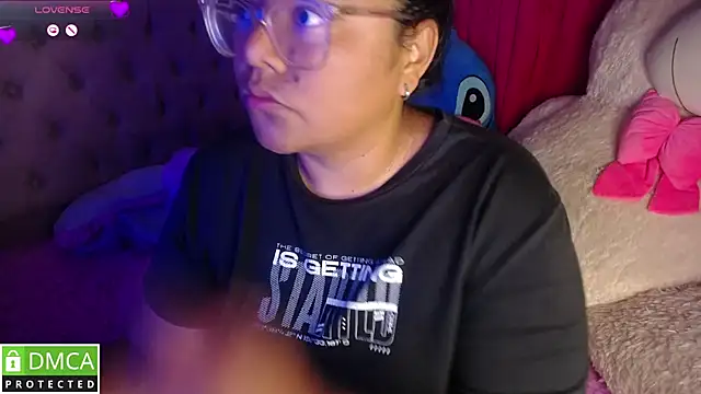 KittyHot20 online show from October 2025 11:01:02 PM