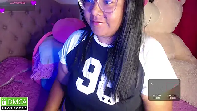 KittyHot20 online show from November 2025 09:08:01 PM