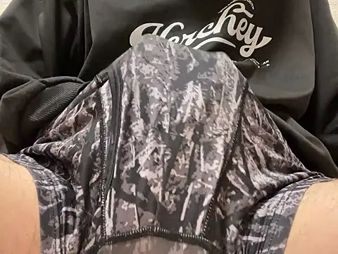 lkun9 online show from October 2025 03:44:01 PM