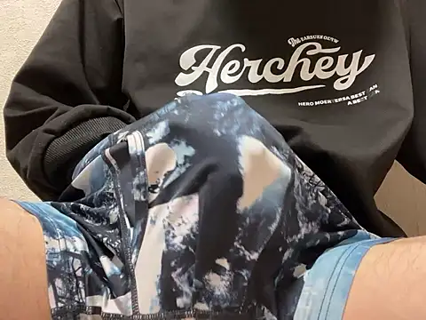 lkun9 online show from October 2025 03:20:01 PM